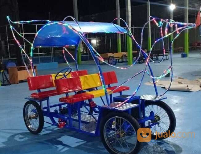 Becak Cinta Odong Odong Kayuh Gowes - Kereta Panggung Kereta Lantai