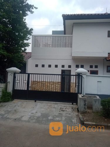 Rumah baru 7 km tidur dan lt 485 m2 Baru Renov Di Depok Tole Iskandar Di Hook Bebas Banjir