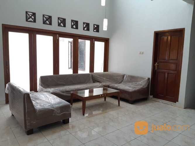 Rumah baru 7 km tidur dan lt 485 m2 Baru Renov Di Depok Tole Iskandar Di Hook Bebas Banjir