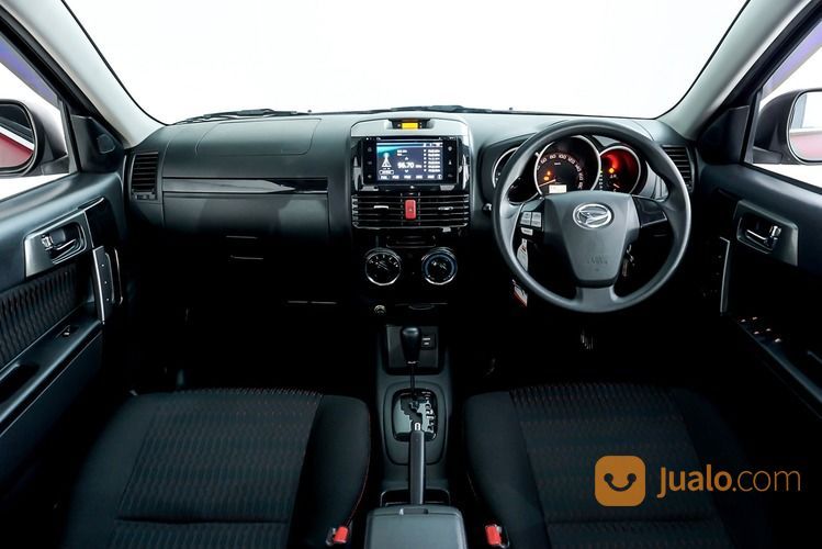 Daihatsu Terios R Adventure AT 2017 Merah