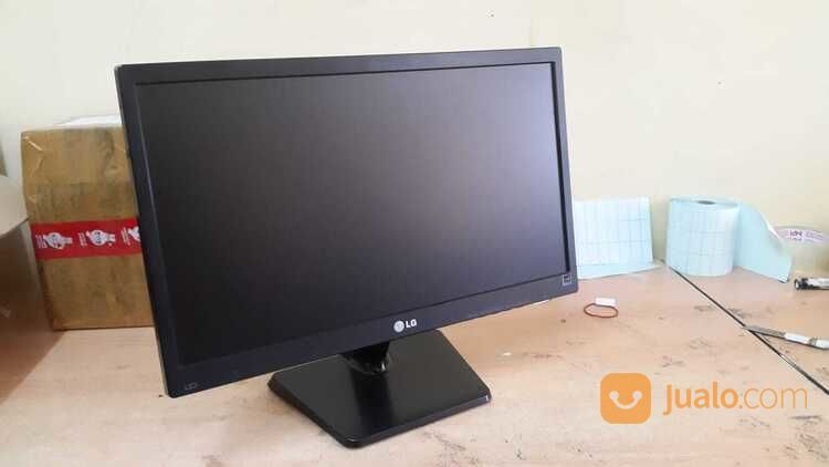 LG LED 20" Monitor LG 20M37A - Hitam
