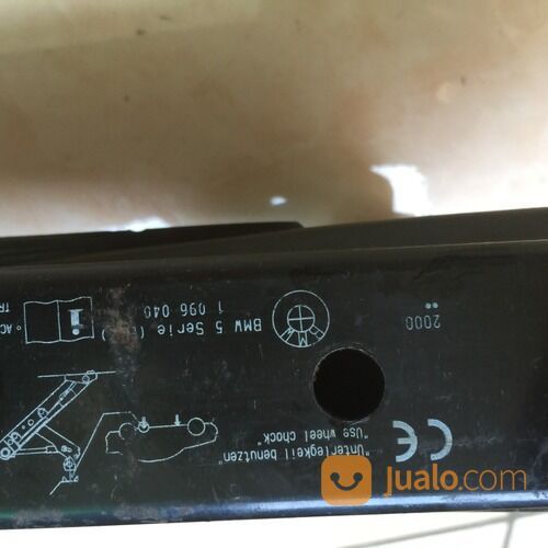 Dongkrak Jack Lift Original BMW E39 5 SERIES 1096040 E46 E90 E93 E60