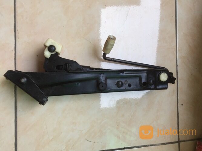 Dongkrak Jack Lift Original BMW E39 5 SERIES 1096040 E46 E90 E93 E60