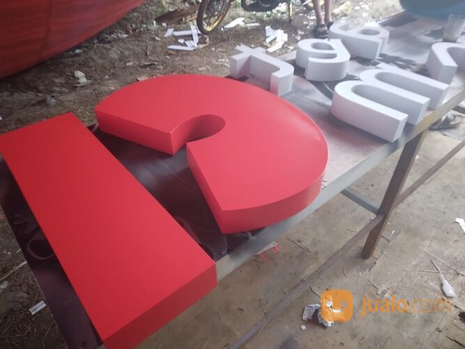 Huruf Timbul Galvanis & Huruf Akrilik | Dayatama Advertising