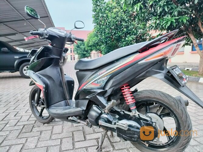 Yamaha Xeon 125 Cc Hitam - 2010