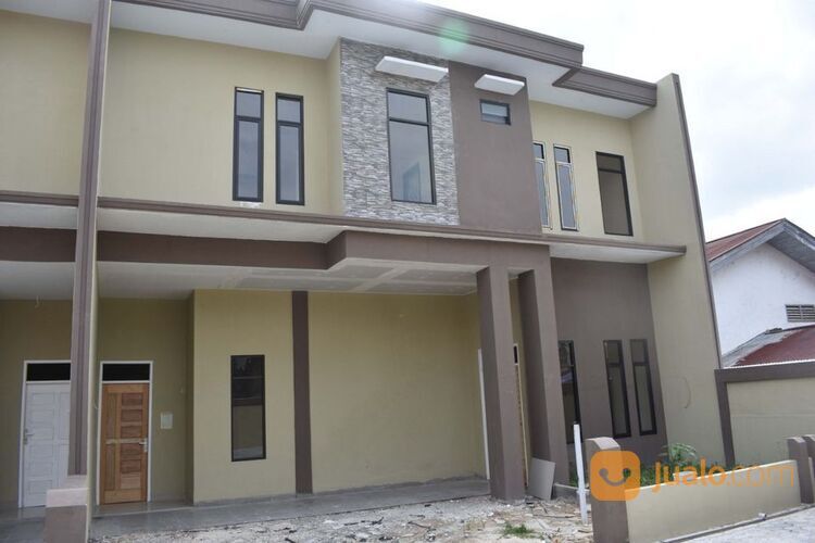 MILIKI RUMAH ASRI 2 LANTAI DI JL.KELAPA SAWIT PEKANBARU!