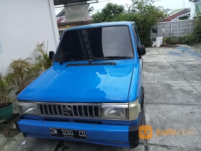 Super Kijang Standar 1995
