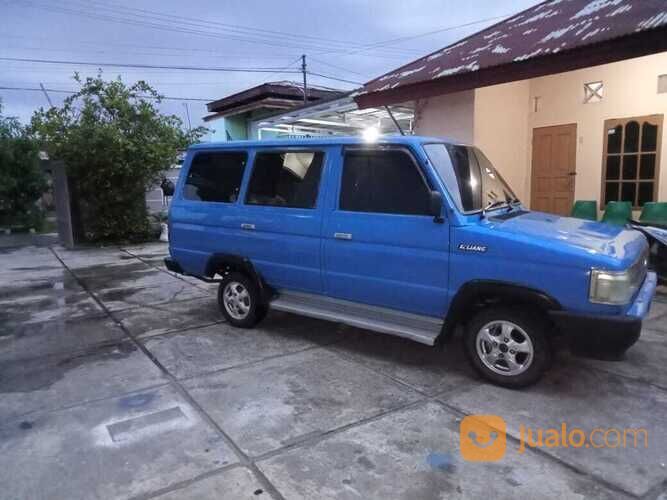 Super Kijang Standar 1995