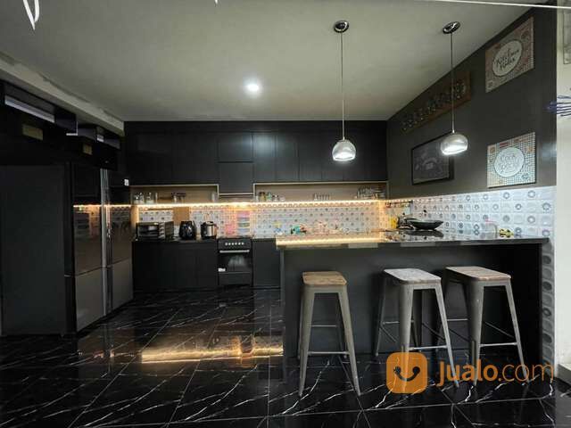 Rumah Kota Baru Parahyangan Tatar Wangsakerta 2