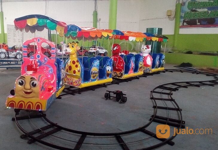 Kereta Lantai Full Fiber - Odong Odong Kereta Panggung Kereta Mini