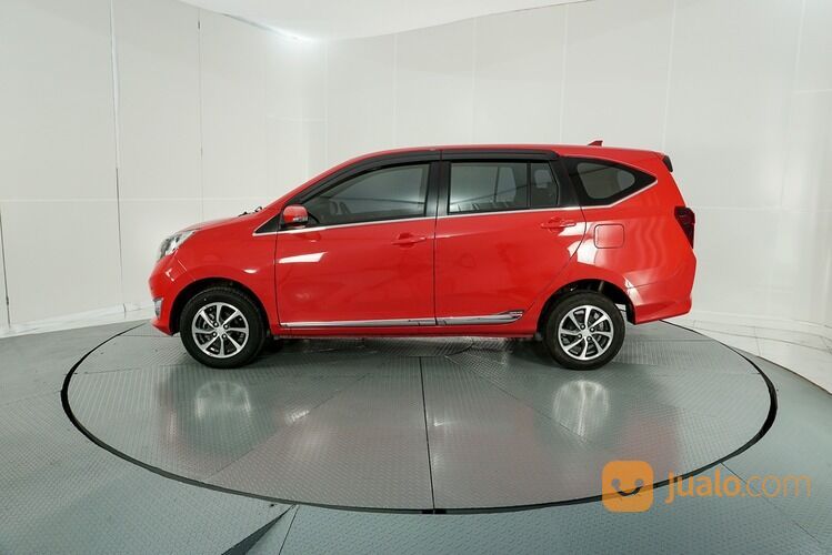 Daihatsu Sigra 1.2 R Deluxe MT 2018 Merah
