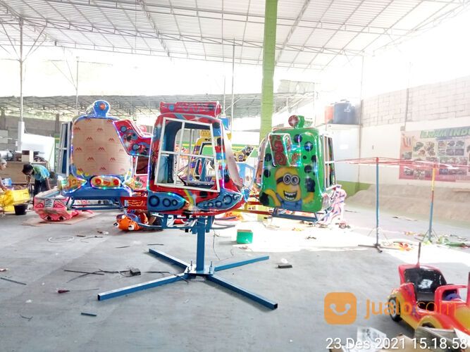 Kereta Mall - Odong Odong Komedi Putar Safari Gerobak Badut