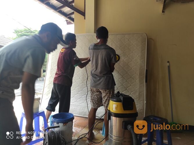 Jasa Cuci Springbed, Sofabed, Karpet Dll Di Serang