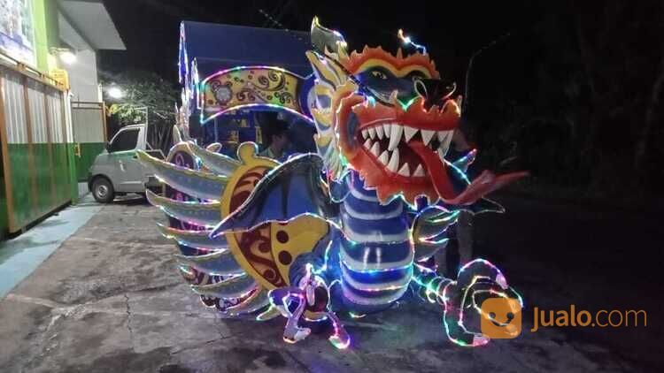 Kereta Kencana Motor Viar/Tossa