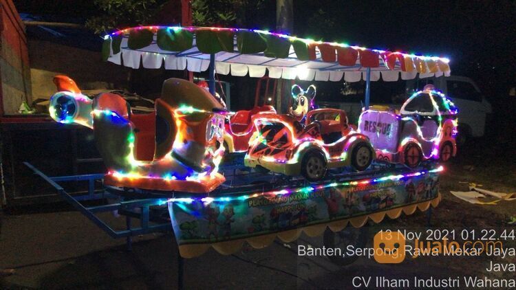 Odong Kereta Panggung Fiber Karakter Mix Lengkap Lampu Hias