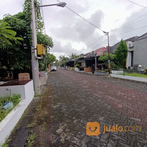 Rumah CANTIK - SEMI FURNISHED Dalam Perumahan Elite Pondok Permai Jalan Parangtritis Km 5.5