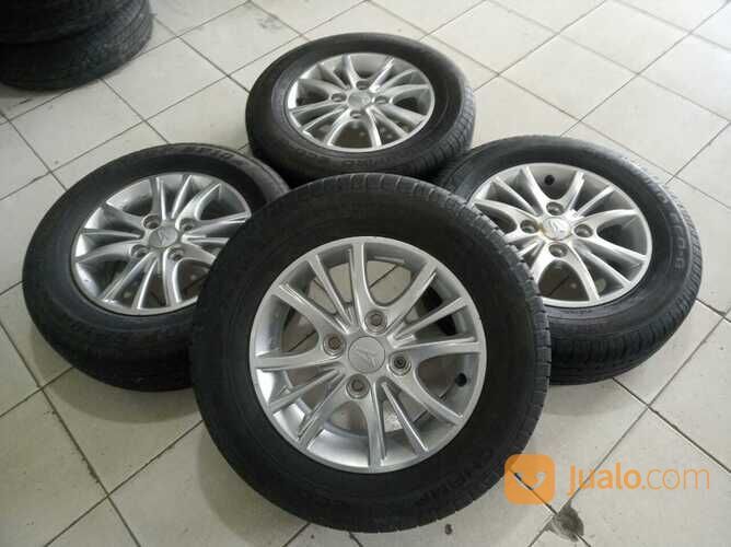 Pelek-Velg Bekas Oem Xenia Ring 14 Pcd 4x114,3 Plus Ban 185 70 R14