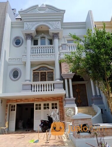 Rumah Cluster Florence Mediterania Boulevard Pantai Indah Kapuk