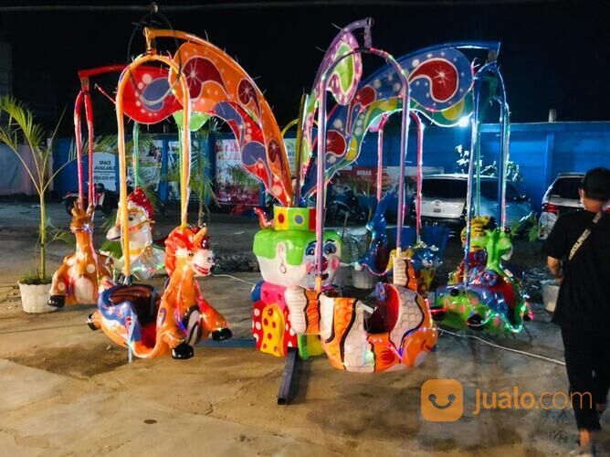 Kereta Mini Wisata Mobil Dora - Odong Odong Panggung Kora Kora Komedi Putar Safari