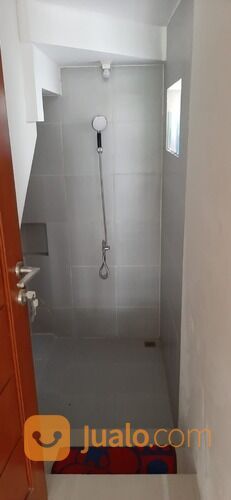 Ruko Jambangan Town House Surabaya - Lokasi Depan Palm Spring