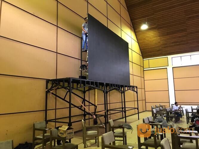 SEWA VIDEOTRON MEDAN ( 085362792813 )