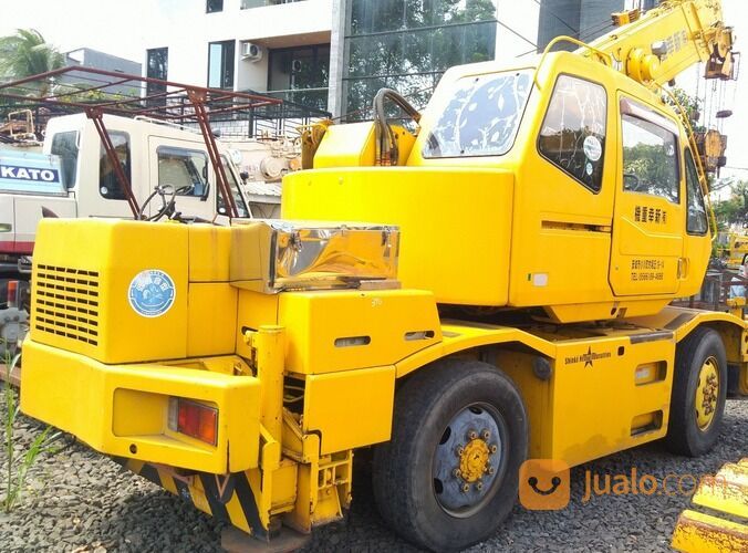 Rough Terrain Crane Tadano TR100M-1 Kapasitas 10 Ton