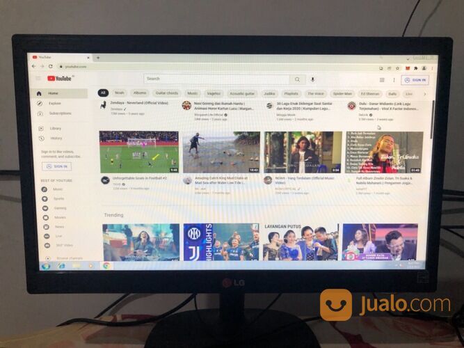 Komputer PC (CPU Dan Monitor) Plug And Play