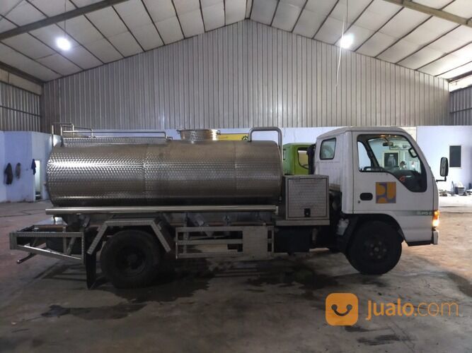 TANGKI STAINLESS 5000 LITER TANGKI AIR TANGKI BBM TANGKI SUSU TANGKI CHEMICAL TANGKI KIMIA