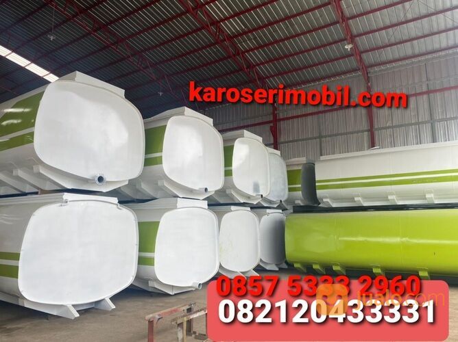 TRUK TANGKI CPO 24 TON MOBIL TANGKI MINYAK SAWIT 24 TON