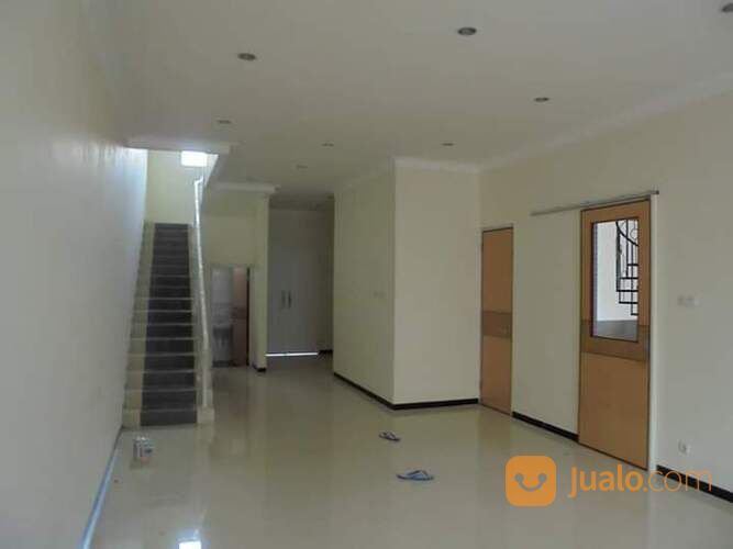 Rumah Di Jl.Kutisari Indah Utara II Blok A Surabaya
