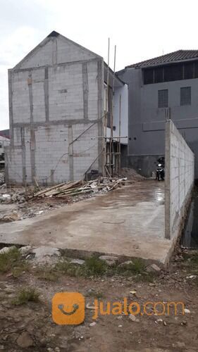 Rumah 2 Lantai Minimalis 10 Menit Ke Jalan Raya Kodau