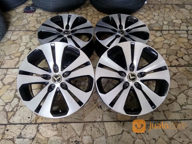 VELG MOBIL BEKAS KIA SPORTAGE RING 18 PCD 5x114