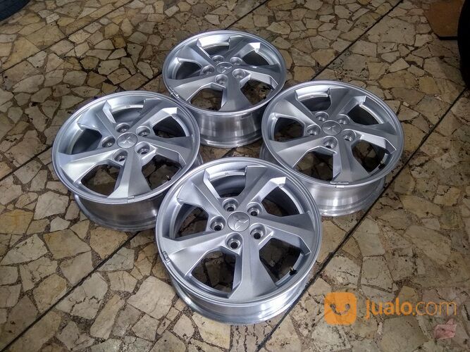 VELG MOBIL BEKAS ORI OEM XPANDER RING 16 PCD 5x114