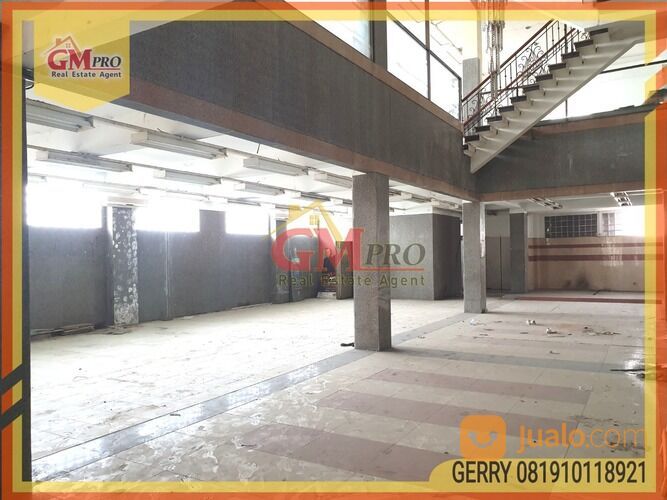 GEDUNG DI ASIA AFRIKA - BANDUNG PUSAT