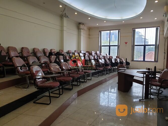 GEDUNG DI ASIA AFRIKA - BANDUNG PUSAT