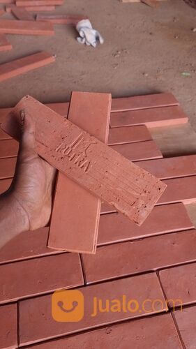 Bata Tempel Terakota