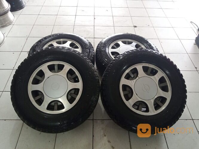 Velg Murah Oem Bekas Blazer Ring 15 Pcd 6x139,7 Plus Ban 235 70 R15