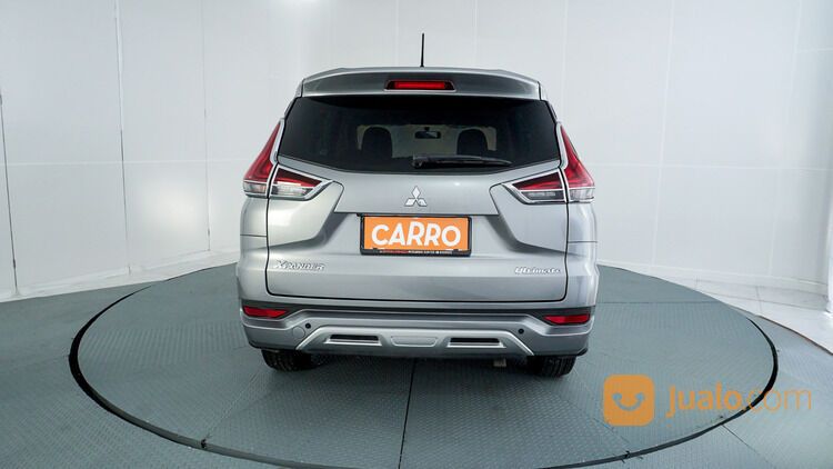 Mitsubishi Xpander Ultimate AT 2017 Abu-Abu