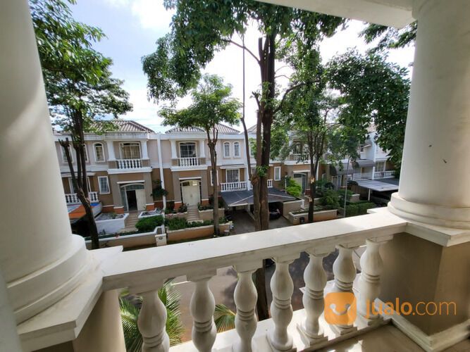 Special Unit Green Lake City Cluster Europe Taman Luas