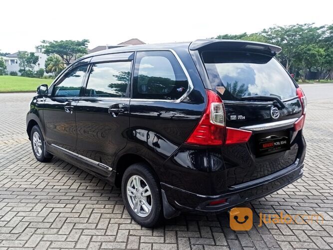 DAIHATSU XENIA 1.3 X DELUXE MT BENSIN 2018 HITAM