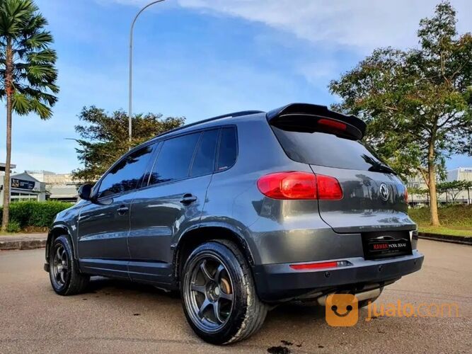 VOLKSWAGEN TIGUAN 1.4 TSI AT 2014 ABU ABU Kondisi Mobil Istimewa Bergaransi Dan Dijamin Siap Pakai
