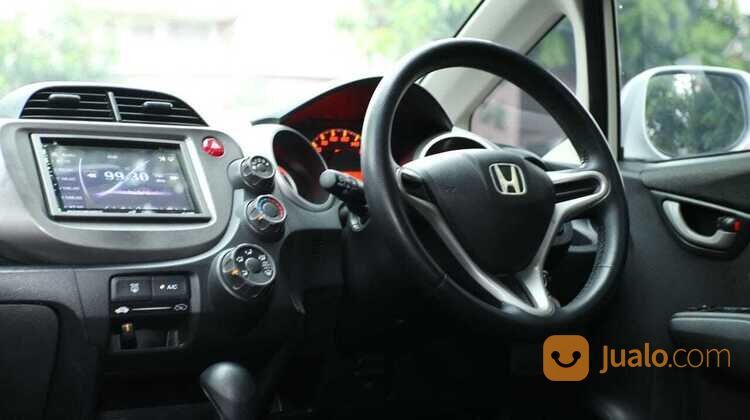 HONDA JAZZ RS 1.5 FACELIFT AT 2011 PUTIH Kondisi Mobil Istimewa Bergaransi Dan Dijamin Siap Pakai