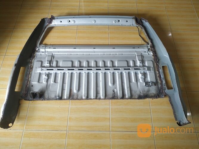 Plat Sandaran Bekang Toyota Hilux Pick Up Single Cabin Tahun 2010