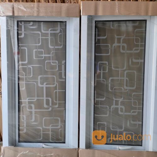 Jendela Aluminium Motif Kaca Es Warna Putih Crystalis Modern Minimalis Blur