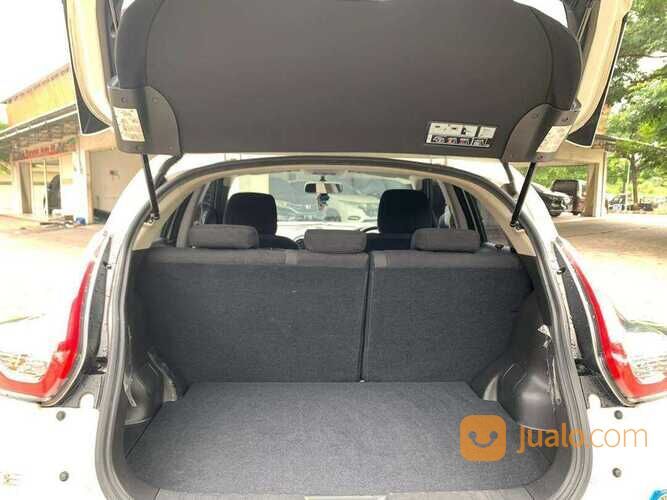 NISSAN JUKE 1.5 RX AT 2015 PUTIH Kondisi Mobil Istimewa Bergaransi Dan Dijamin Siap Pakai