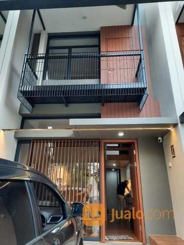 FleekHauz BSD,Rumah Baru Milenial Siap Huni Full Furnished