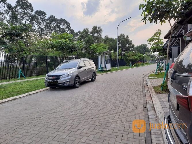 FleekHauz BSD,Rumah Baru Milenial Siap Huni Full Furnished