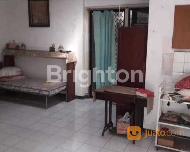 RUMAH LAMA DI SURABAYA PUSAT JALAN BENGAWAN