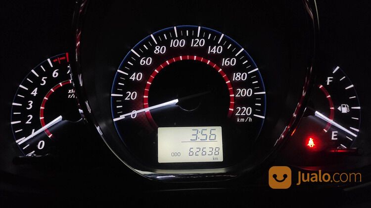 Toyota Yaris S TRD Heykers MT 2017 Silver