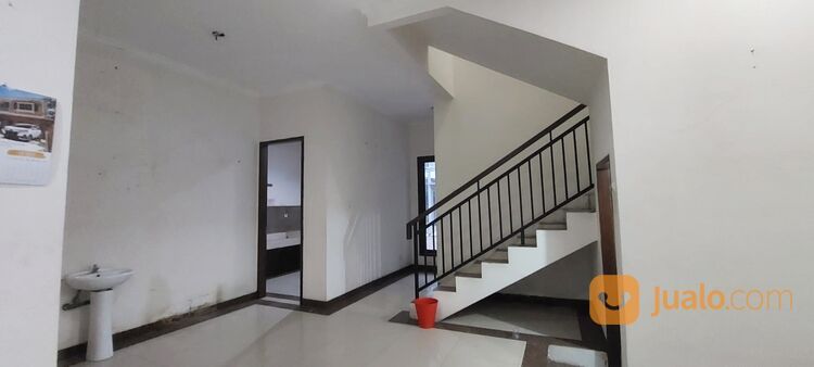 Rumah Siap Huni Di Taman Jatimakmur Indah